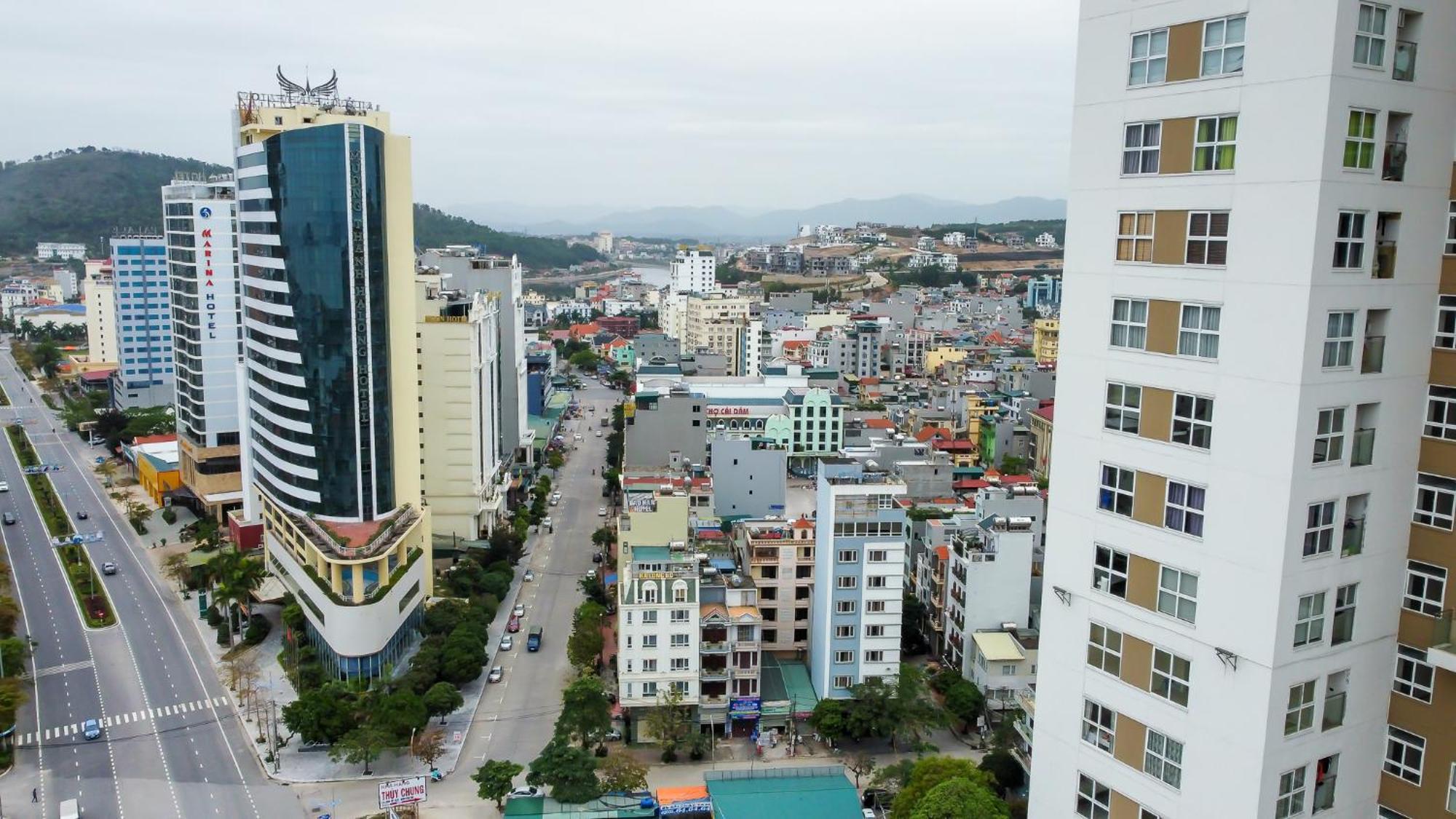 Halong Luxury Apartment Ha Long Exterior photo